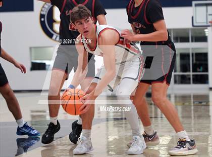 Thumbnail 2 in La Serna vs. Pacifica Christian/Orange County photogallery.