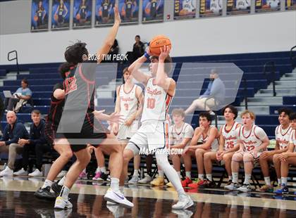 Thumbnail 1 in La Serna vs. Pacifica Christian/Orange County photogallery.