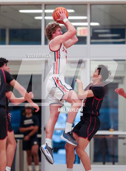 Thumbnail 1 in La Serna vs. Pacifica Christian/Orange County photogallery.