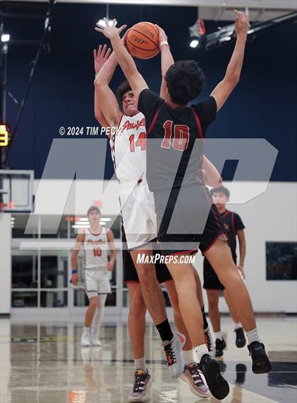 Thumbnail 1 in La Serna vs. Pacifica Christian/Orange County photogallery.