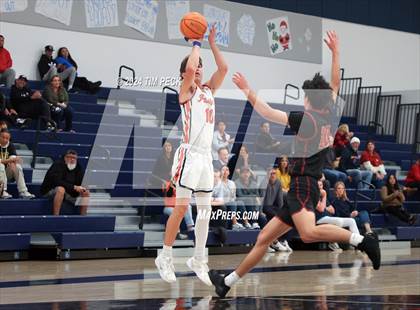 Thumbnail 1 in La Serna vs. Pacifica Christian/Orange County photogallery.