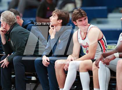 Thumbnail 2 in La Serna vs. Pacifica Christian/Orange County photogallery.