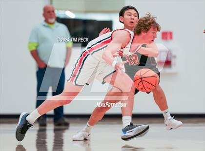 Thumbnail 3 in La Serna vs. Pacifica Christian/Orange County photogallery.