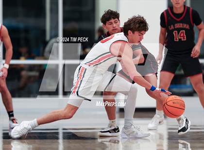 Thumbnail 3 in La Serna vs. Pacifica Christian/Orange County photogallery.