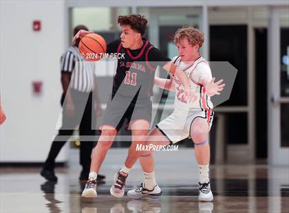 Thumbnail 2 in La Serna vs. Pacifica Christian/Orange County photogallery.