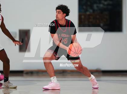 Thumbnail 3 in La Serna vs. Pacifica Christian/Orange County photogallery.