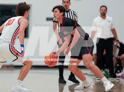Thumbnail 2 in La Serna vs. Pacifica Christian/Orange County photogallery.