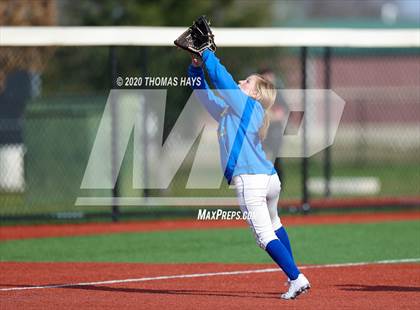 Thumbnail 2 in JV: Azle vs Brock (Brock Classic) photogallery.