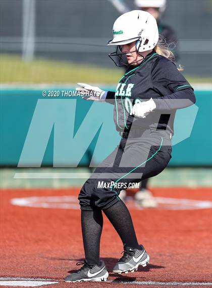 Thumbnail 1 in JV: Azle vs Brock (Brock Classic) photogallery.