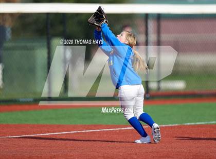 Thumbnail 2 in JV: Azle vs Brock (Brock Classic) photogallery.