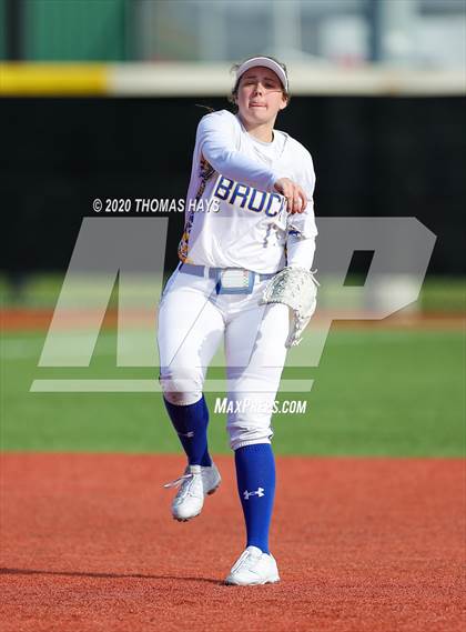 Thumbnail 2 in JV: Azle vs Brock (Brock Classic) photogallery.