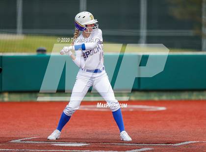 Thumbnail 2 in JV: Azle vs Brock (Brock Classic) photogallery.