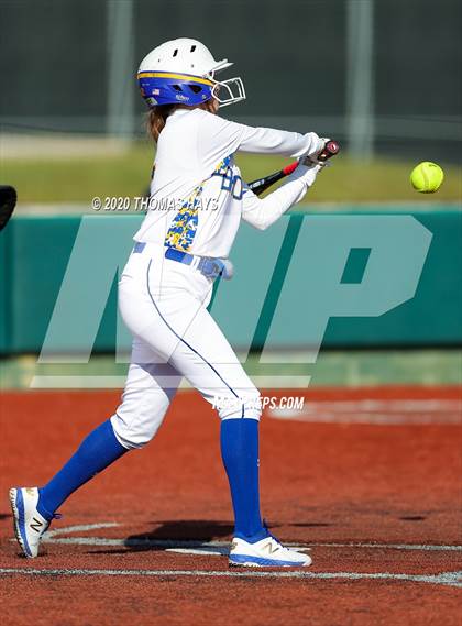 Thumbnail 2 in JV: Azle vs Brock (Brock Classic) photogallery.