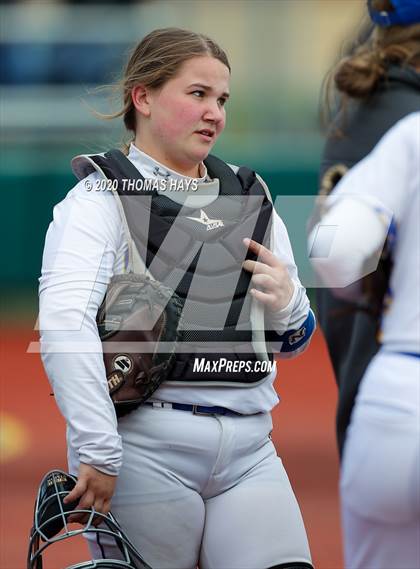 Thumbnail 2 in JV: Azle vs Brock (Brock Classic) photogallery.