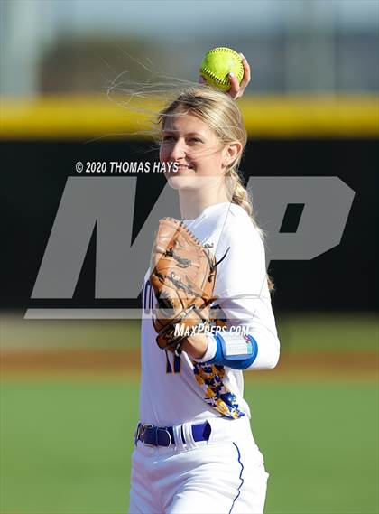 Thumbnail 1 in JV: Azle vs Brock (Brock Classic) photogallery.