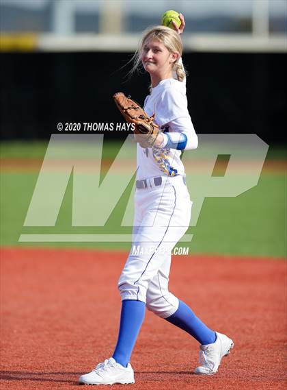 Thumbnail 1 in JV: Azle vs Brock (Brock Classic) photogallery.