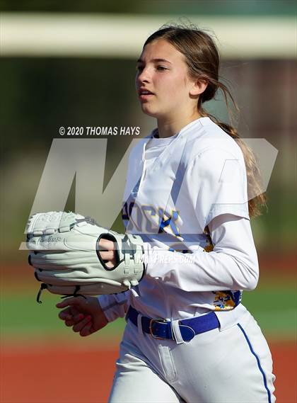 Thumbnail 3 in JV: Azle vs Brock (Brock Classic) photogallery.