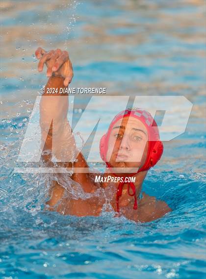 Thumbnail 3 in Laguna Beach vs. Mater Dei (South Coast Tournament) photogallery.