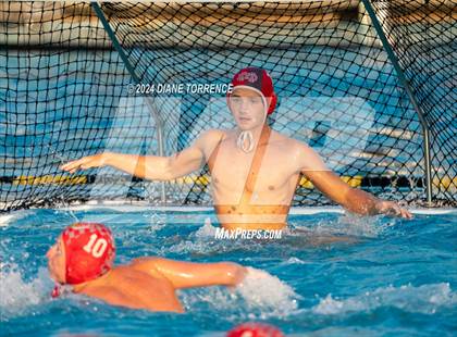 Thumbnail 2 in Laguna Beach vs. Mater Dei (South Coast Tournament) photogallery.
