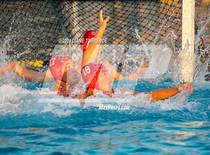 Thumbnail 3 in Laguna Beach vs. Mater Dei (South Coast Tournament) photogallery.