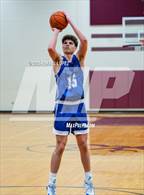 Photo from the gallery "Barbers Hill vs. Fort Bend Austin (McDonald's Texas Invitational)"