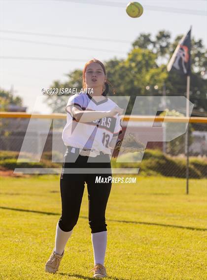 Thumbnail 2 in South View vs. Cape Fear (United 8 Athletic Conference Tournament Semifinal) photogallery.