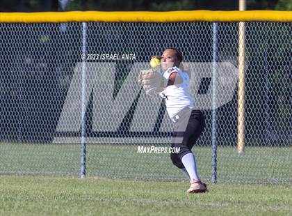 Thumbnail 1 in South View vs. Cape Fear (United 8 Athletic Conference Tournament Semifinal) photogallery.
