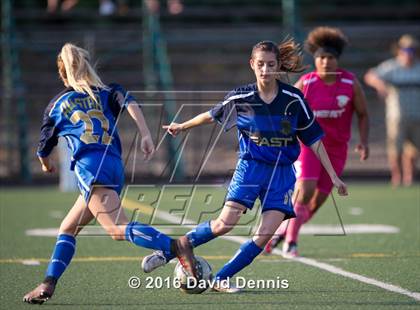 Thumbnail 1 in East vs West (Central Section All-Star) photogallery.