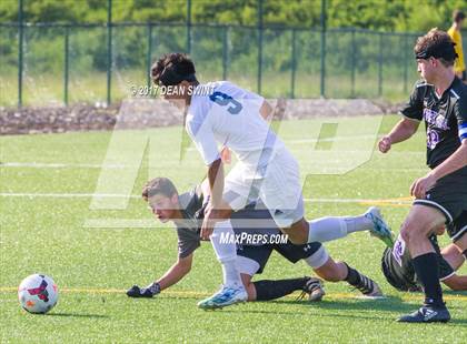 Thumbnail 2 in East Mecklenburg vs. Ardrey Kell photogallery.