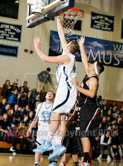 Thumbnail 1 in Pomona @ Ralston Valley photogallery.