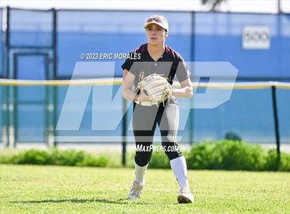 Thumbnail 1 in Point Loma @ Clairemont photogallery.