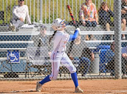 Thumbnail 2 in Point Loma @ Clairemont photogallery.