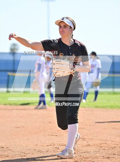 Thumbnail 1 in Point Loma @ Clairemont photogallery.
