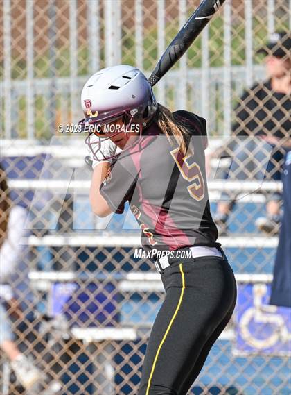 Thumbnail 1 in Point Loma @ Clairemont photogallery.
