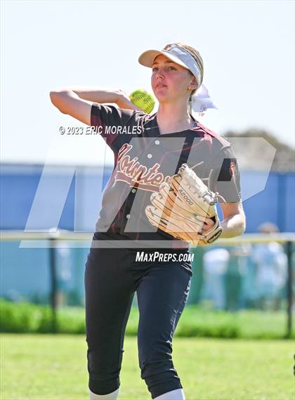 Thumbnail 1 in Point Loma @ Clairemont photogallery.