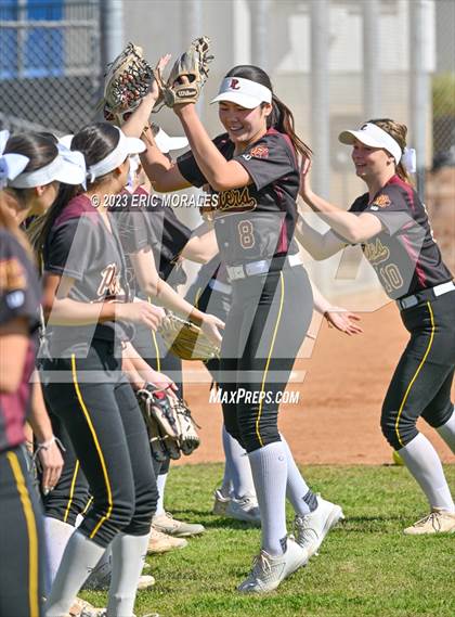 Thumbnail 1 in Point Loma @ Clairemont photogallery.
