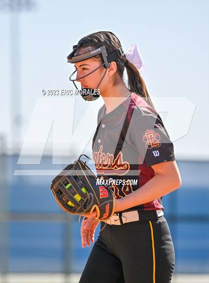 Thumbnail 2 in Point Loma @ Clairemont photogallery.
