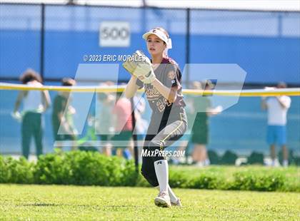 Thumbnail 2 in Point Loma @ Clairemont photogallery.