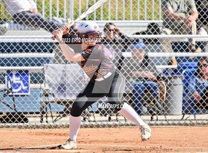 Thumbnail 1 in Point Loma @ Clairemont photogallery.