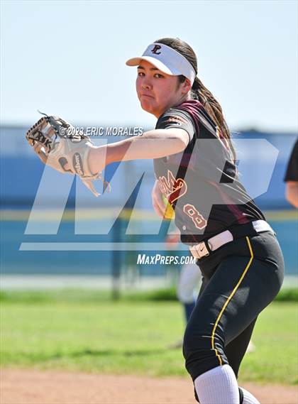 Thumbnail 2 in Point Loma @ Clairemont photogallery.