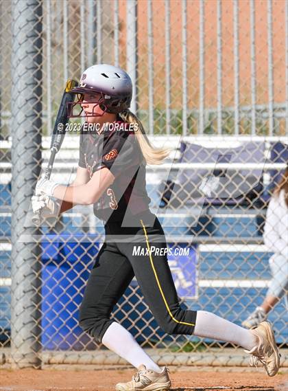 Thumbnail 3 in Point Loma @ Clairemont photogallery.