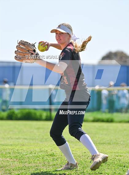 Thumbnail 3 in Point Loma @ Clairemont photogallery.