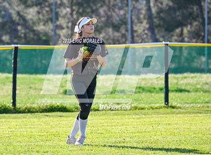 Thumbnail 3 in Point Loma @ Clairemont photogallery.