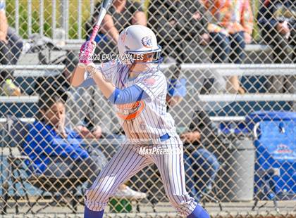 Thumbnail 1 in Point Loma @ Clairemont photogallery.
