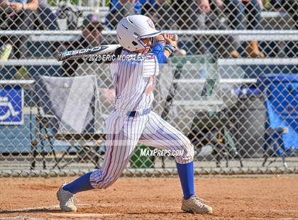 Thumbnail 2 in Point Loma @ Clairemont photogallery.
