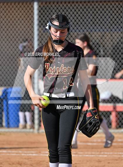 Thumbnail 1 in Point Loma @ Clairemont photogallery.