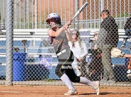 Thumbnail 1 in Point Loma @ Clairemont photogallery.