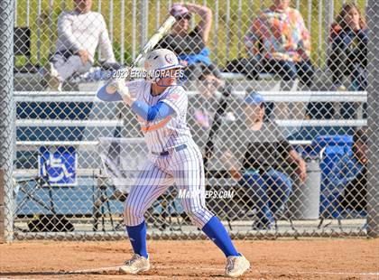 Thumbnail 3 in Point Loma @ Clairemont photogallery.