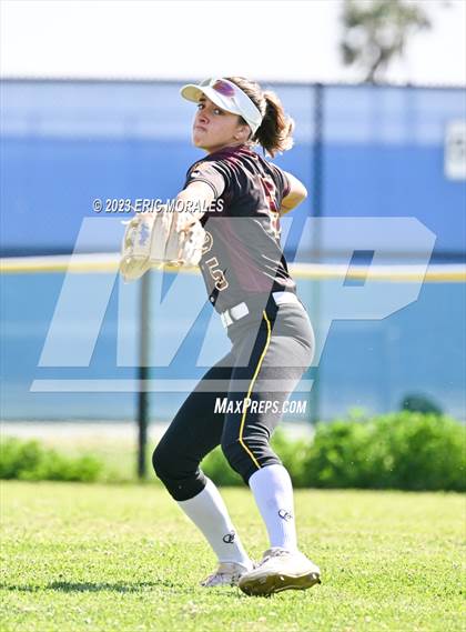 Thumbnail 3 in Point Loma @ Clairemont photogallery.