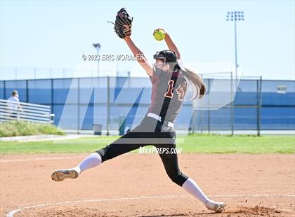 Thumbnail 2 in Point Loma @ Clairemont photogallery.